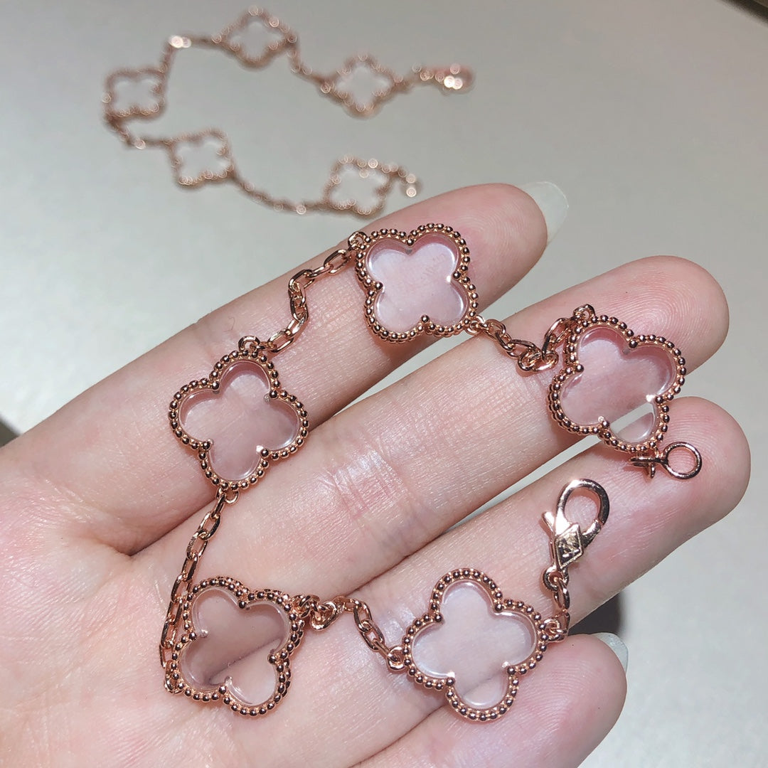 [Triumph Jewelry]CLOVER 5 MOTIF ROCK CRYSTAL BRACELET