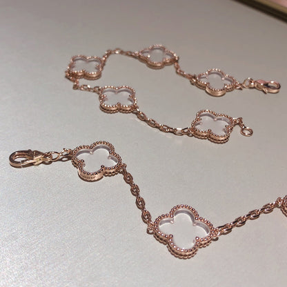 [Triumph Jewelry]CLOVER 5 MOTIF ROCK CRYSTAL BRACELET