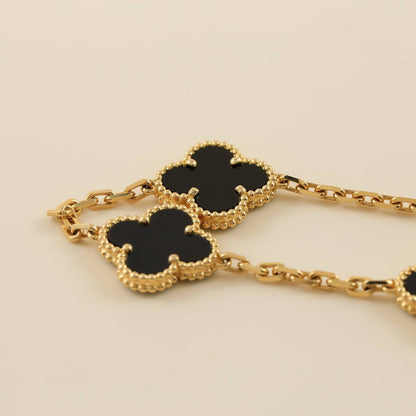 [Triumph Jewelry] CLOVER 5 MOTIF ONYXS BRACELET COLLECTION