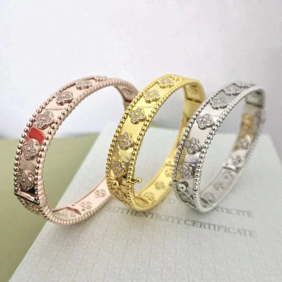 [Triumph Jewelry]CLOVER BRACELET 8MM DIAMONDS
