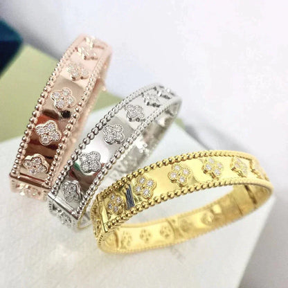 [Triumph Jewelry]CLOVER BRACELET 8MM DIAMONDS