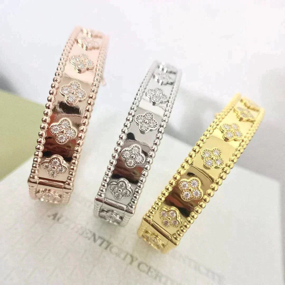 [Triumph Jewelry]CLOVER BRACELET 8MM DIAMONDS
