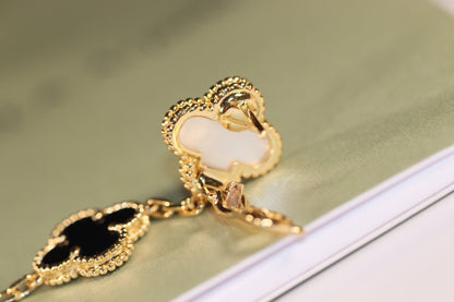 [Triumph Jewelry]CLOVER EARRINGS GOLD ONYX MOP 3 MOTIF