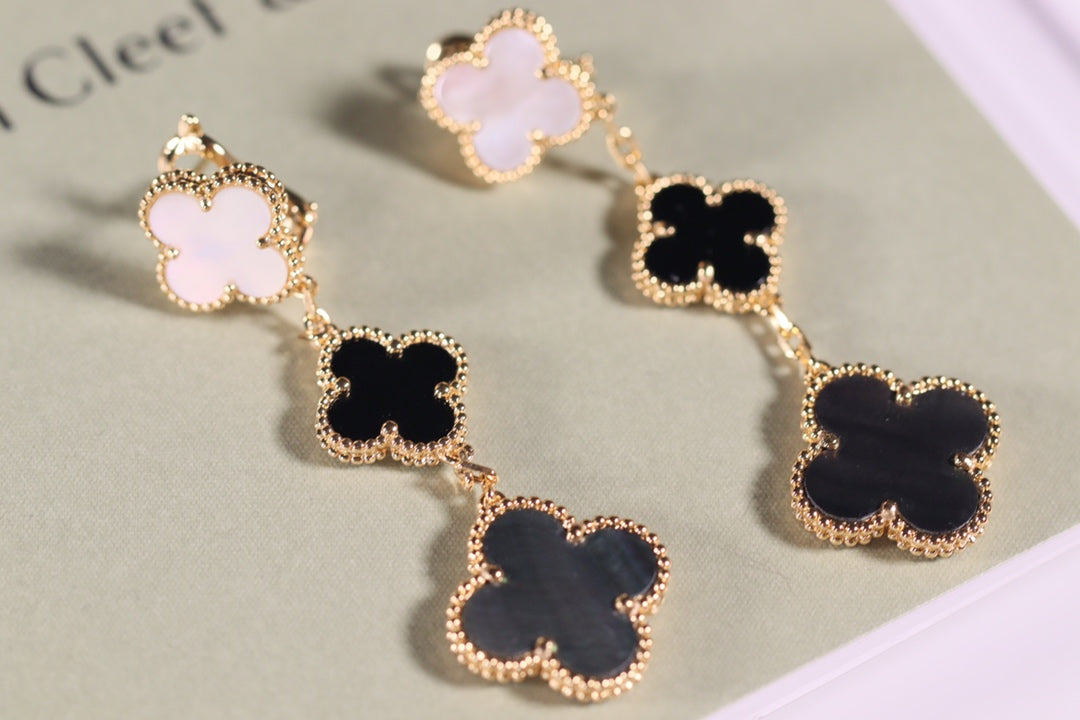 [Triumph Jewelry]CLOVER EARRINGS GOLD ONYX MOP 3 MOTIF