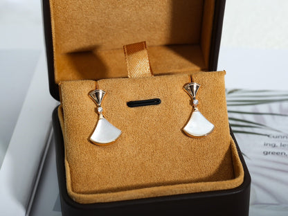 [Triumph Jewelry]DREAM MOP PINK GOLD EARRINGS