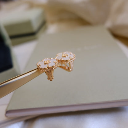 [Triumph Jewelry]LUCKY PINK GOLD WHITE MOP EARRINGS
