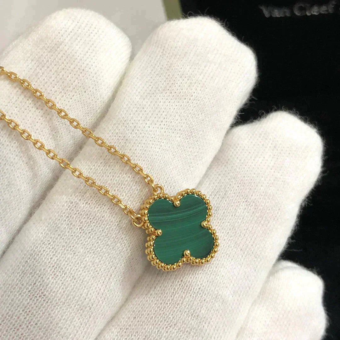 [Triumph Jewelry]CLOVER 15MM MALACHITE SINGLE FLOWER  NECKLACE