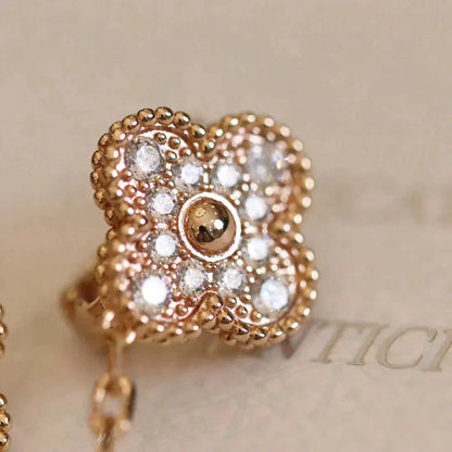 [Triumph Jewelry]CLOVER MEDIUM 1 MOTIFS FUll DIAMOND EARRINGS