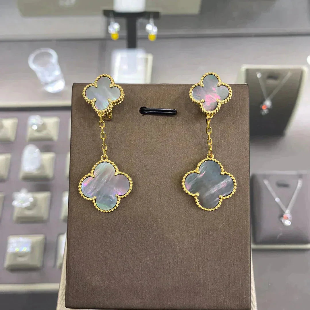 [Triumph Jewelry]CLOVER 2 MOTIFS  EARRINGS (MULTIPLE CHOICESC