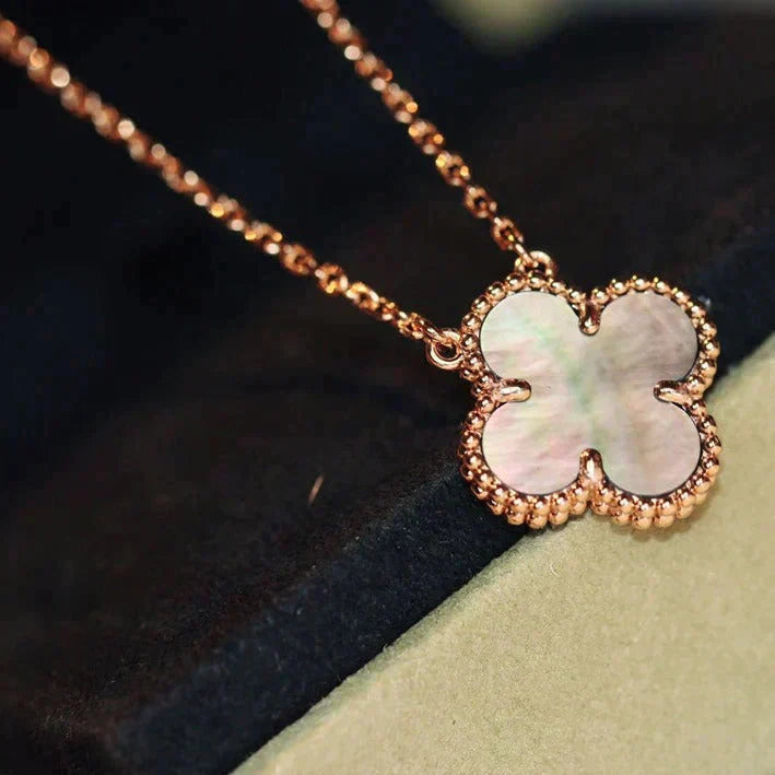 [Triumph Jewelry]CLOVER 15MM  GRAY MOTHER OF PEARL NECKLACE