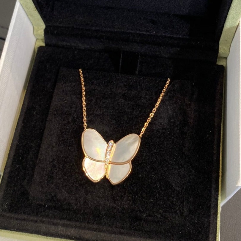 [Triumph Jewelry]BUTTERFLY GOLD MOP DIAMOND NECKLACE