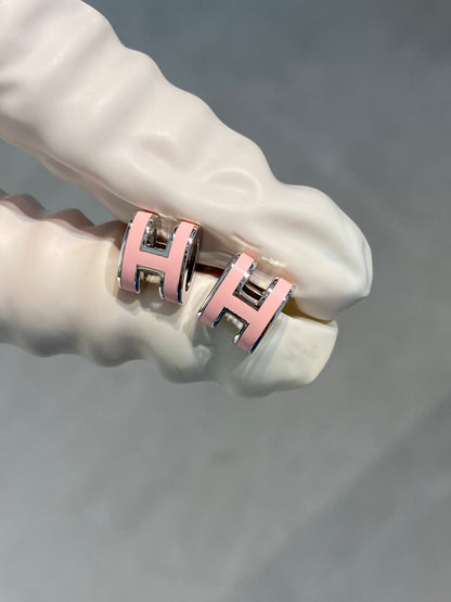 [Triumph Jewelry]MINI POP H SILVER EARRINGS PINK