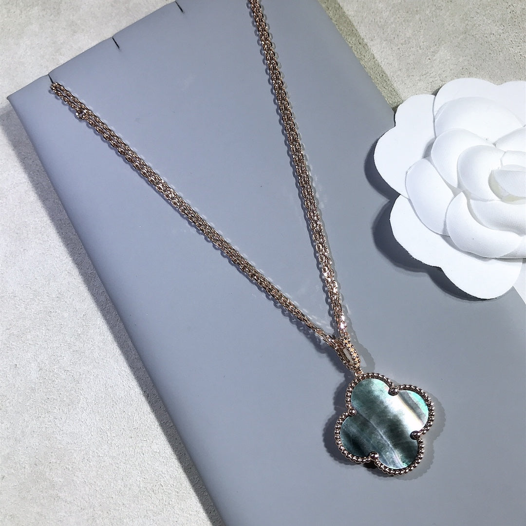 [Triumph Jewelry]CLOVER 25MM GOLD DARK MOP BIG CLOVER NECKLACE