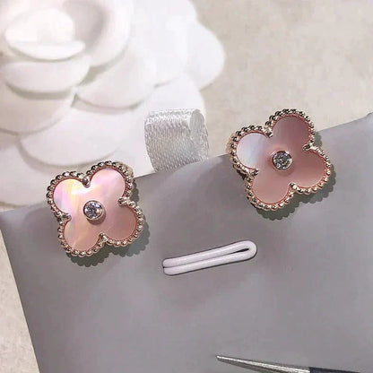 [Triumph Jewelry]CLOVER MEDIUM 1 MOTIFS  PINK MOP DIAMOND EARRINGS