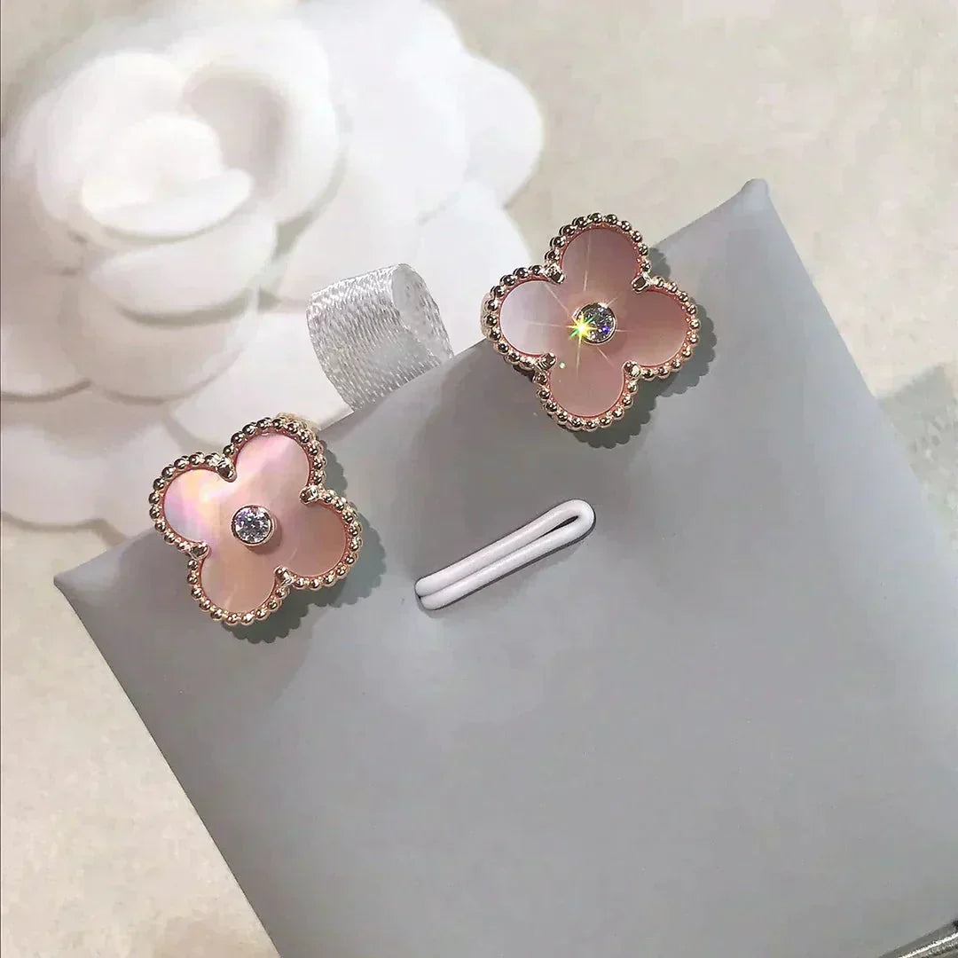 [Triumph Jewelry]CLOVER MEDIUM 1 MOTIFS  PINK MOP DIAMOND EARRINGS