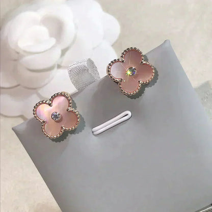 [Triumph Jewelry]CLOVER MEDIUM 1 MOTIFS  PINK MOP DIAMOND EARRINGS