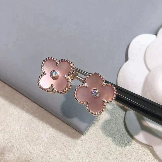 [Triumph Jewelry]CLOVER MEDIUM 1 MOTIFS  PINK MOP DIAMOND EARRINGS