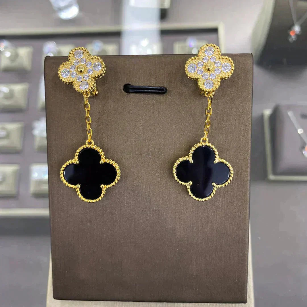 [Triumph Jewelry]CLOVER  2 MOTIFS  DIAMOND  EARRINGS (MULTIPLE CHOICESç´