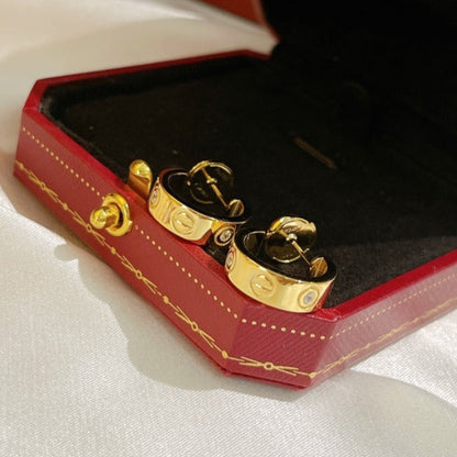 [Triumph Jewelry]LOVE EARRINGS 5.7MM 2 DIAMONDS