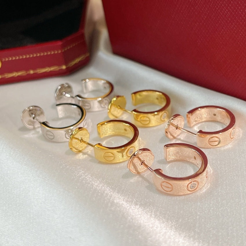 [Triumph Jewelry]LOVE EARRINGS 5.7MM 2 DIAMONDS