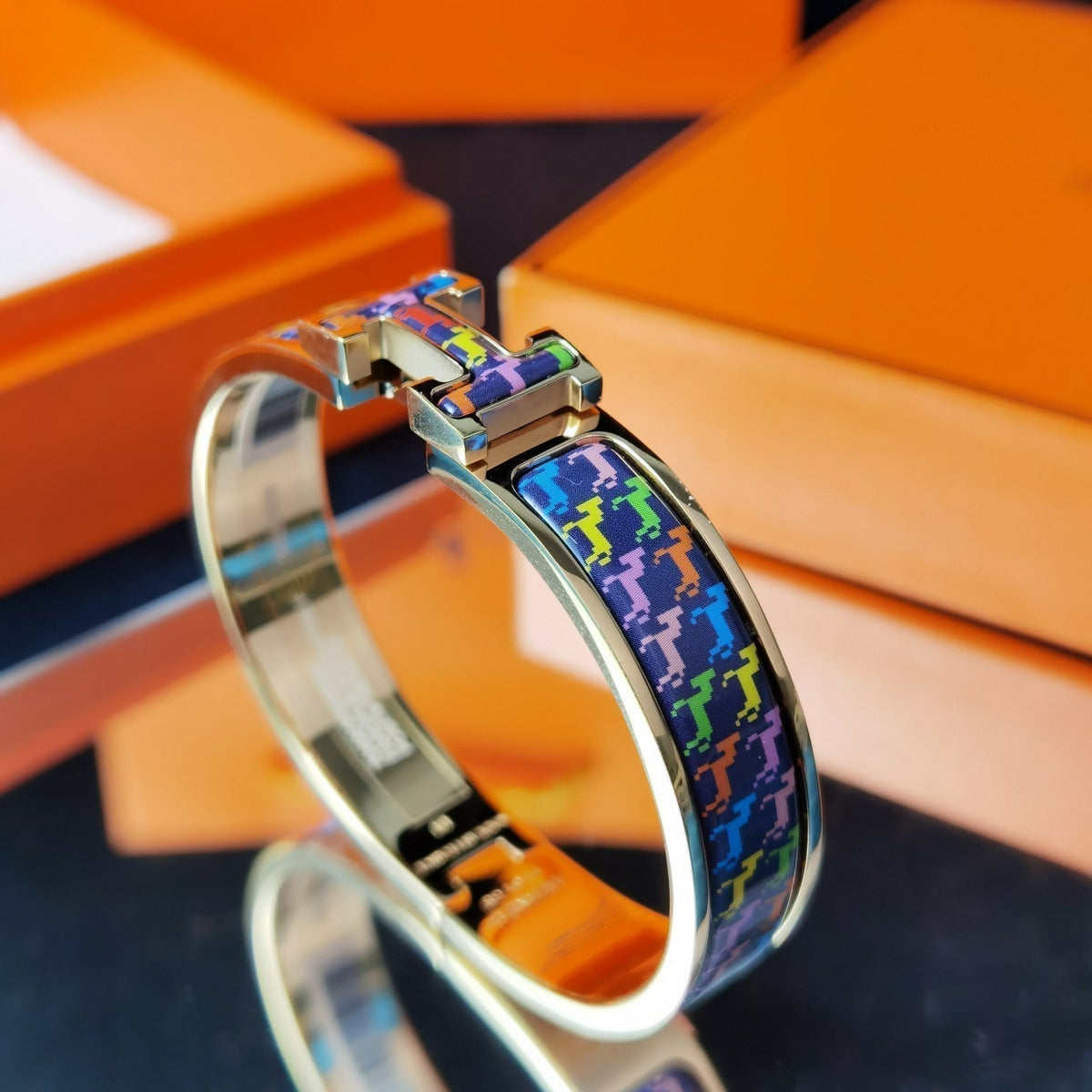 [Triumph Jewelry]H HORSE BRACELET 12MM