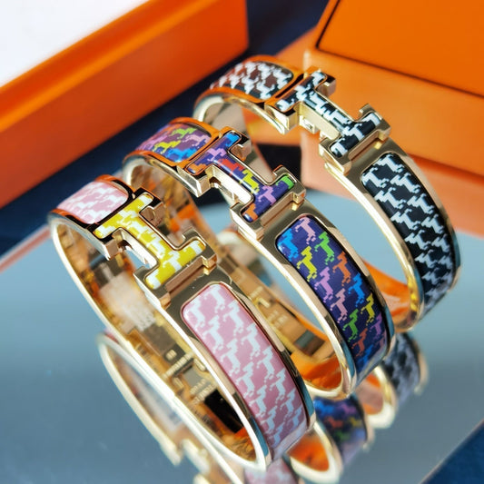[Triumph Jewelry]H HORSE BRACELET 12MM