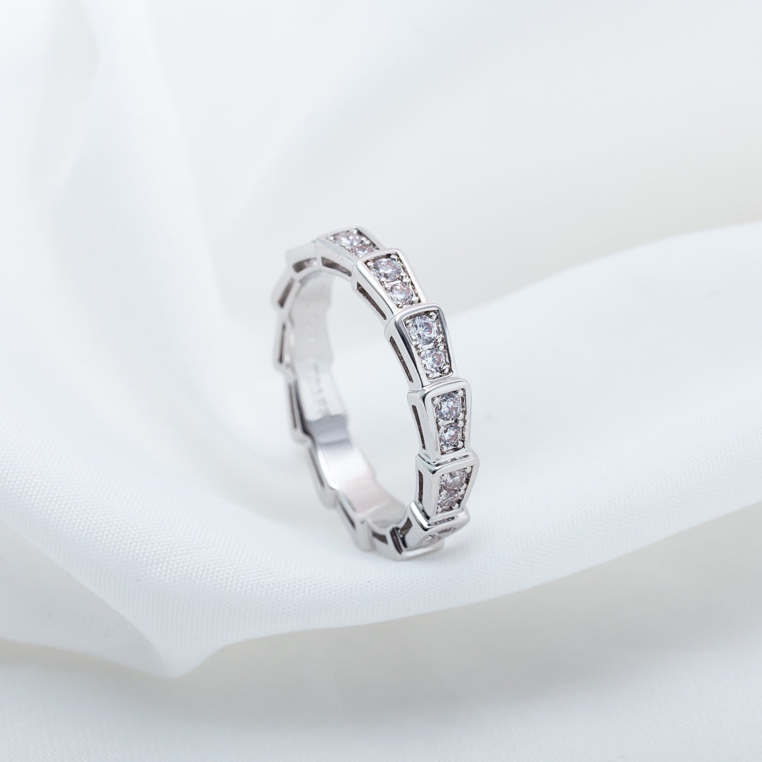 [Triumph Jewelry]SERPENTI RING SILVER DIAMOND PAVED 3MM
