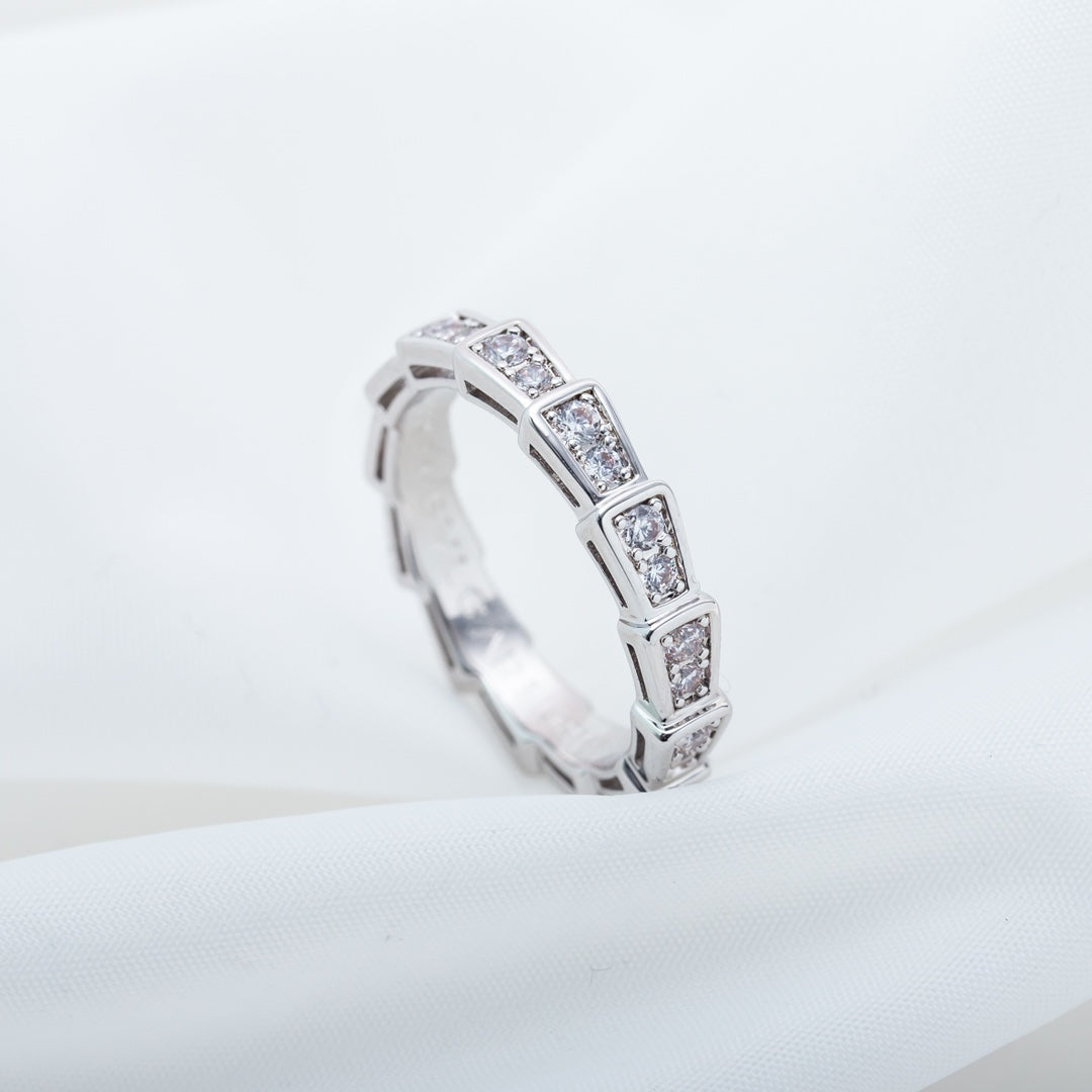 [Triumph Jewelry]SERPENTI RING SILVER DIAMOND PAVED 3MM