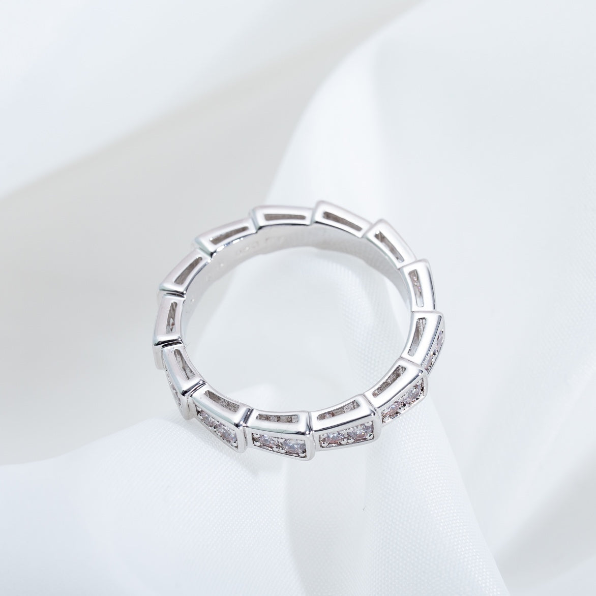 [Triumph Jewelry]SERPENTI RING SILVER DIAMOND PAVED 3MM