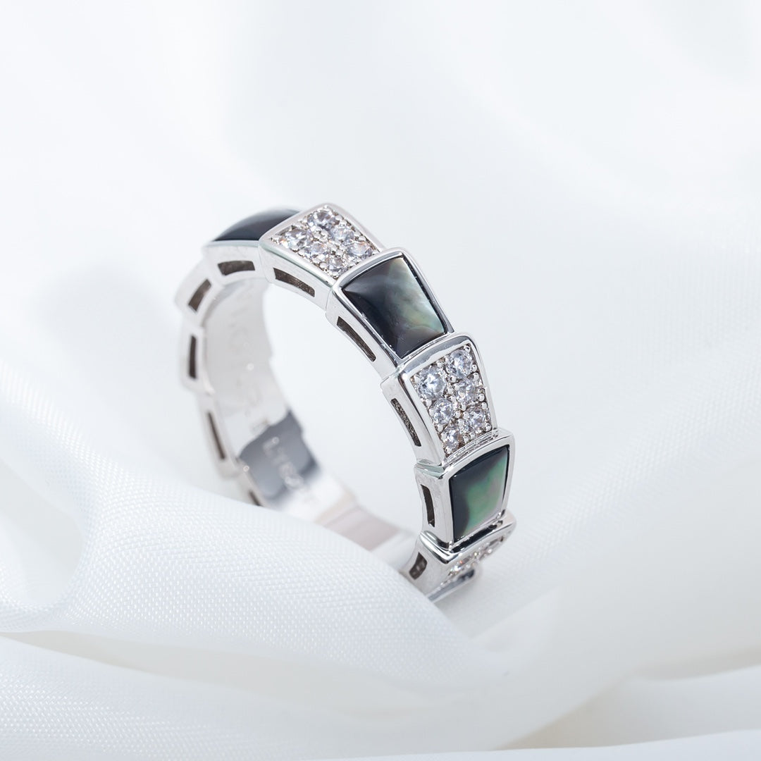 [Triumph Jewelry]SERPENTI RING SILVER DIAMOND BLACK MOP 4MM