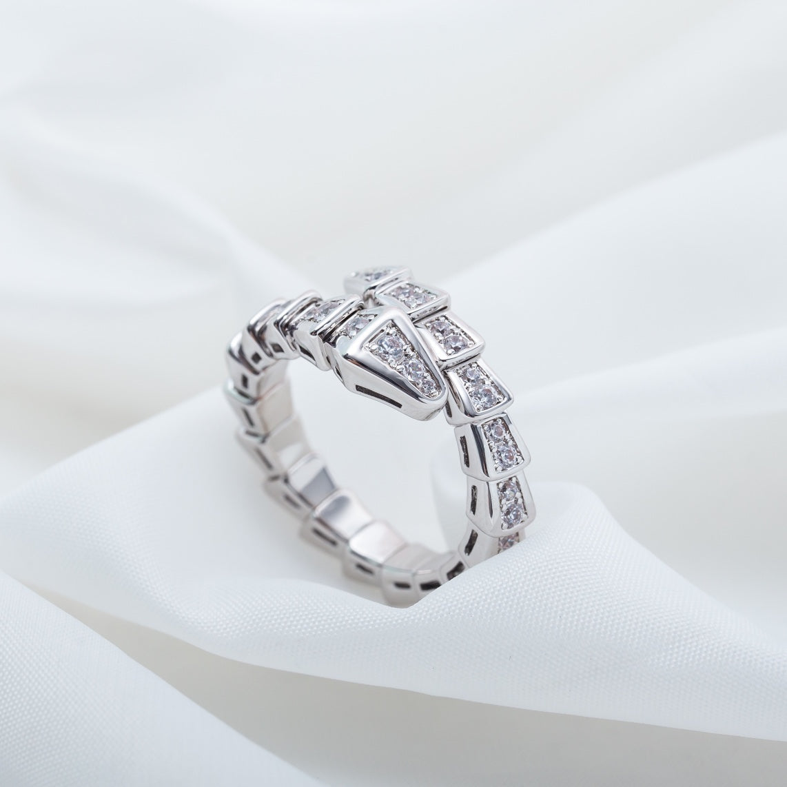 [Triumph Jewelry]SERPENTI RING SILVER DIAMOND PAVED 4MM
