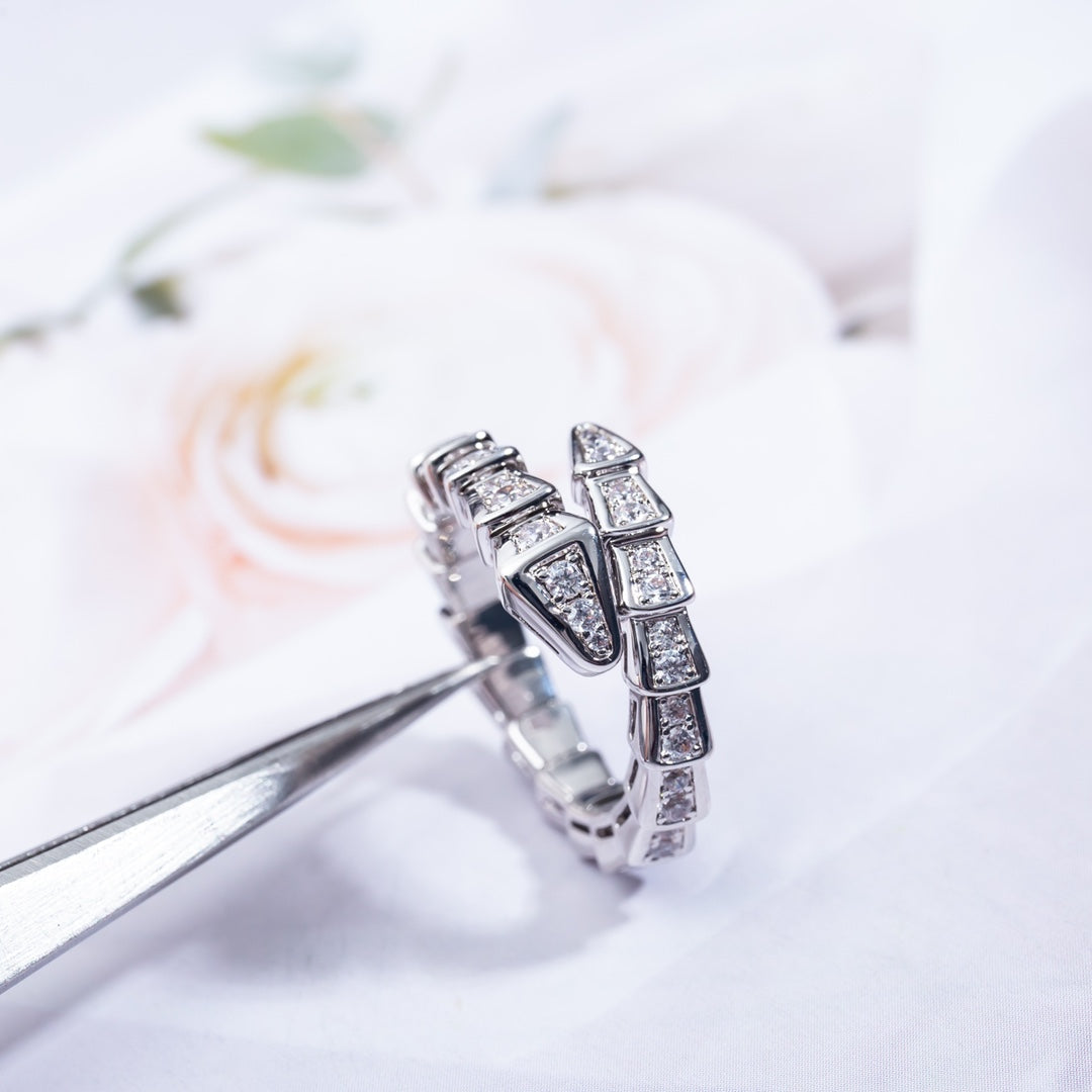 [Triumph Jewelry]SERPENTI RING SILVER DIAMOND PAVED 4MM