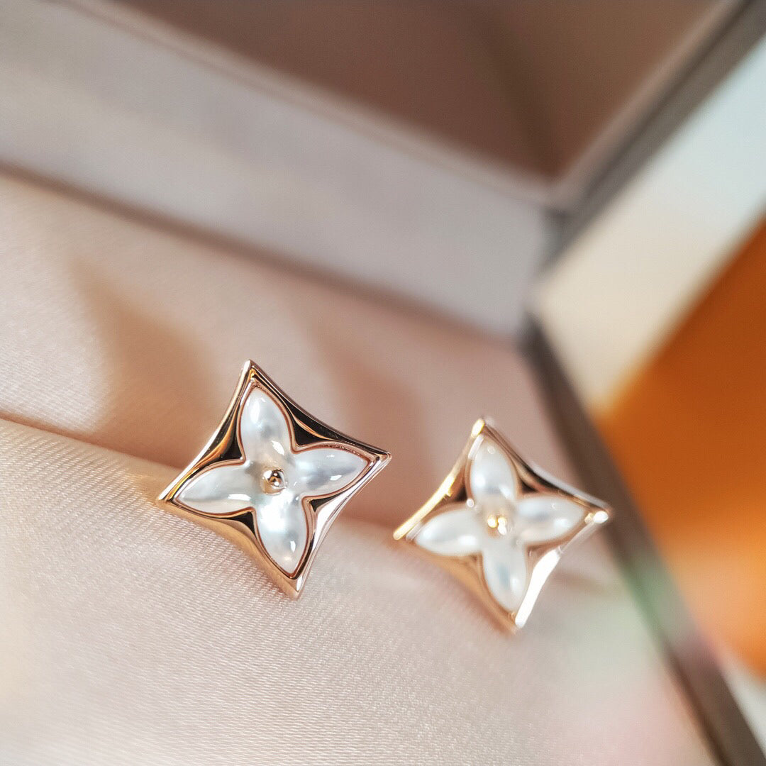 [Triumph Jewelry]STAR MOP PINK GOLD EARRINGS
