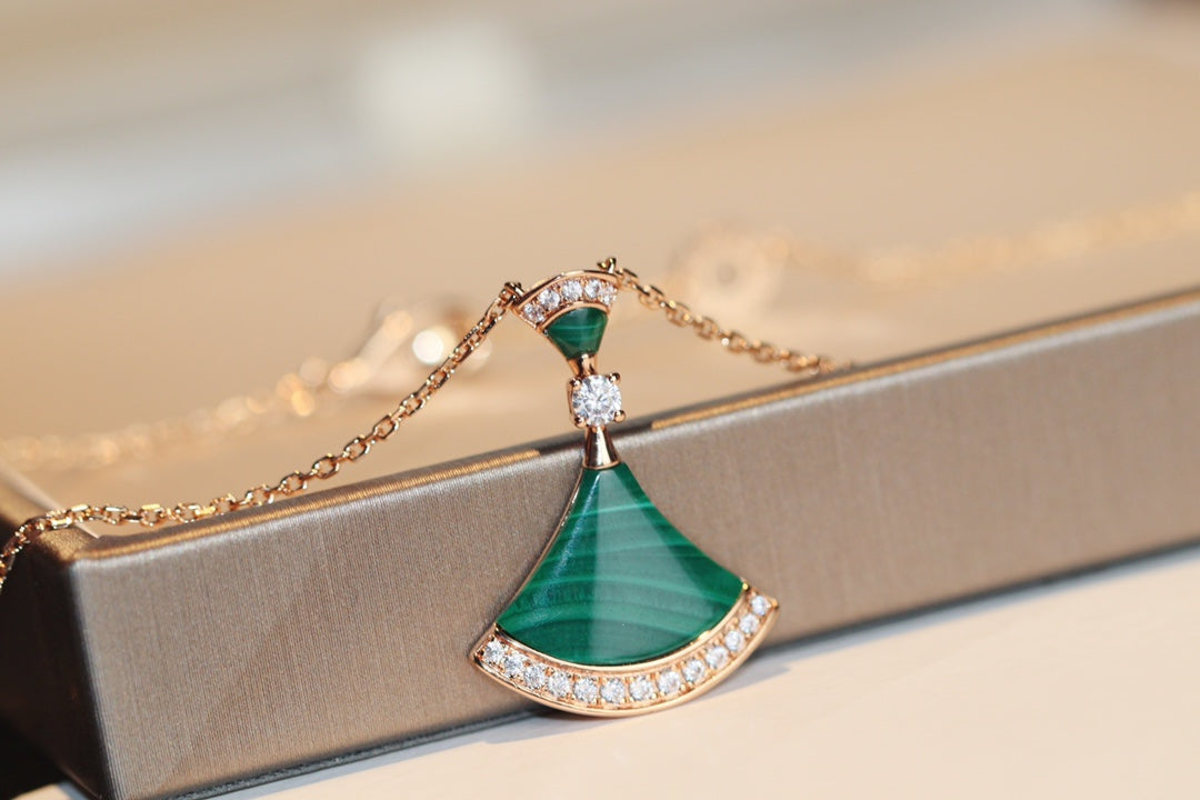 [Triumph Jewelry]DREAM NECKLACE MALACHITE DIAMOND