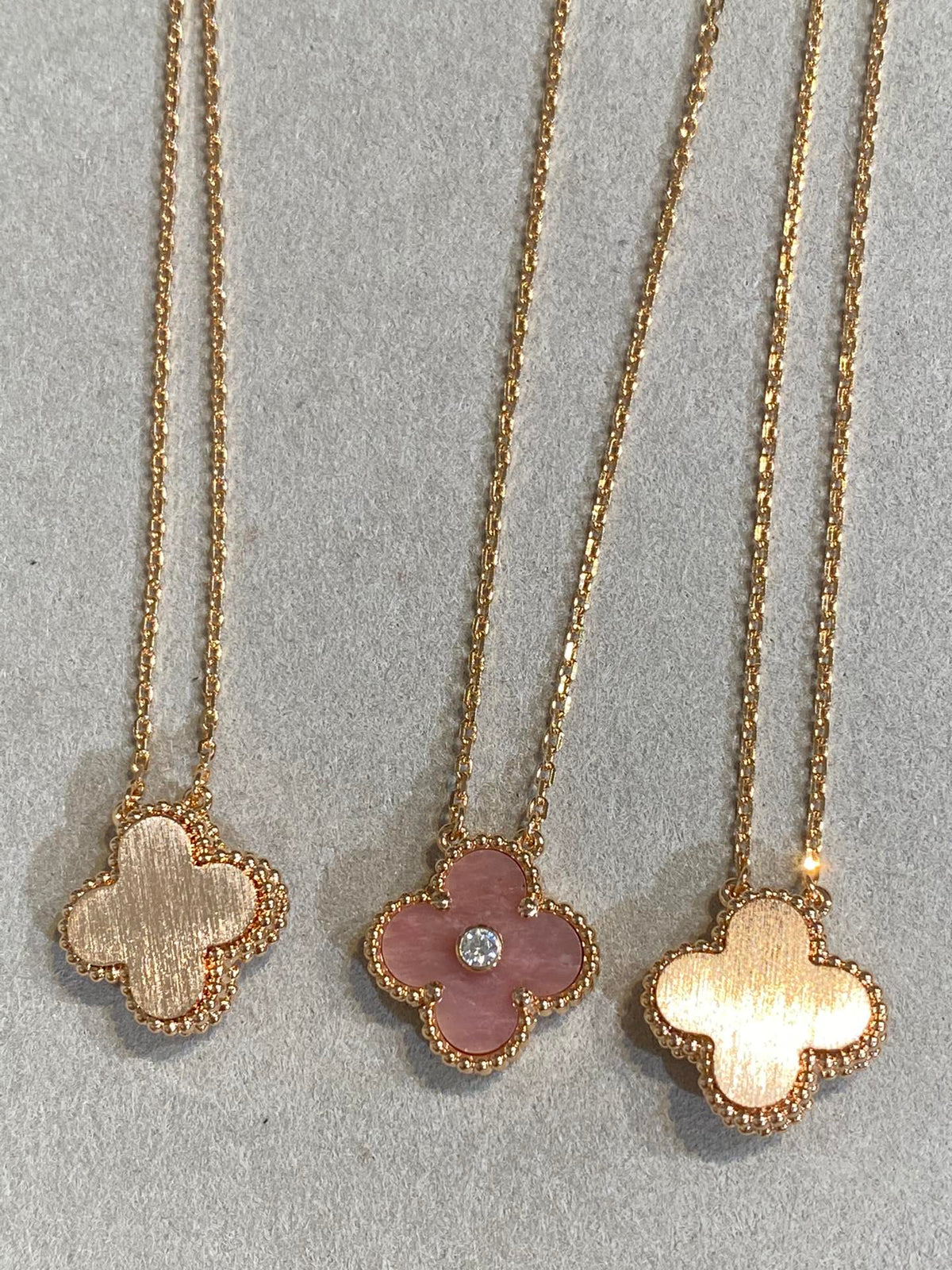 [Triumph Jewelry]CLOVER 15MM DIAMOND RHODONITE NECKLACE