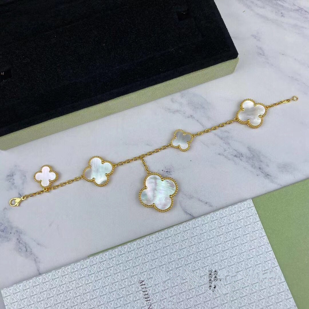 [Triumph Jewelry]MAGIC CLOVER MOP GOLD BRACELET 5 MOTIFS
