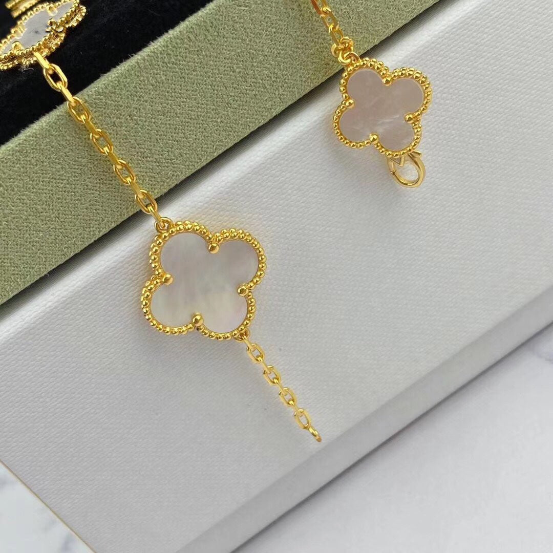 [Triumph Jewelry]MAGIC CLOVER MOP GOLD BRACELET 5 MOTIFS