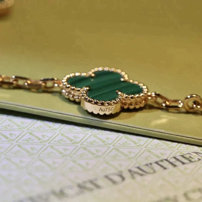 [Triumph Jewelry] CLOVER 5 MOTIF MALACHITE BRACELET COLLECTION