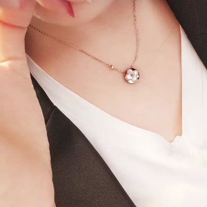[Triumph Jewelry]SUN MOP GOLD 1 DIAMOND NECKLACE