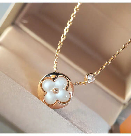 [Triumph Jewelry]SUN MOP GOLD 1 DIAMOND NECKLACE