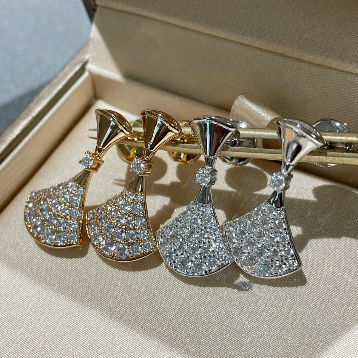 [Triumph Jewelry]DREAM EARRINGS DIAMOND