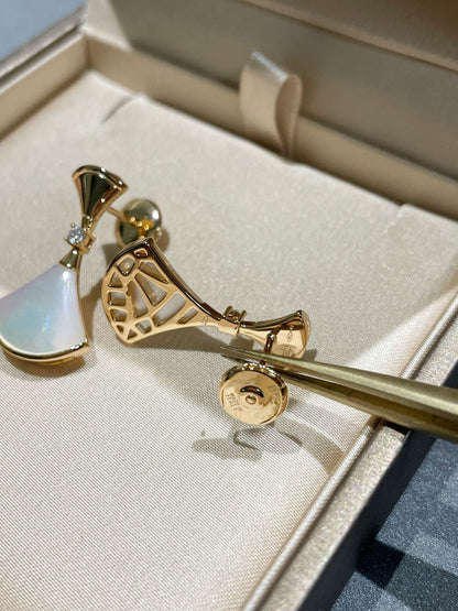 [Triumph Jewelry]DREAM MOP 1 DIAMOND EARRINGS