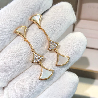 [Triumph Jewelry]DREAM EARRINGS 3 MOTIFS DIAMOND MOP PINK GOLD