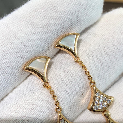 [Triumph Jewelry]DREAM EARRINGS 3 MOTIFS DIAMOND MOP PINK GOLD