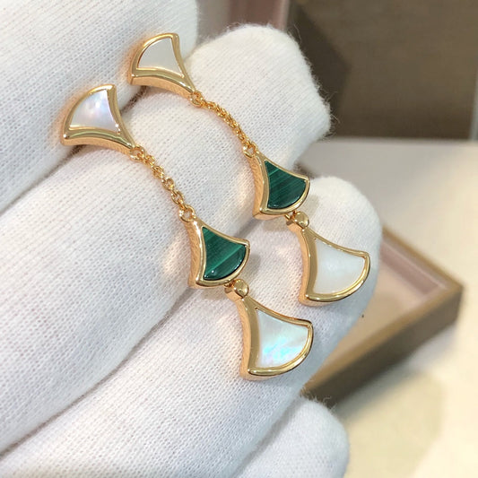 [Triumph Jewelry]DREAM EARRINGS 3 MOTIFS MALACHITE MOP PINK GOLD