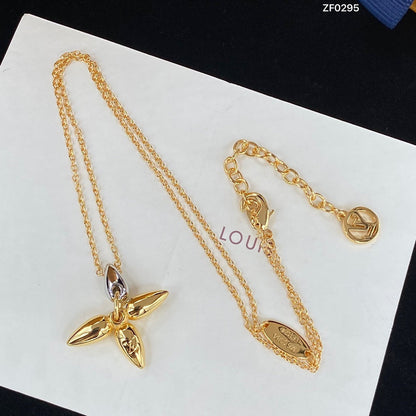 [Triumph Jewelry]LOUISETTE PEDANT GOLD NECKLACE