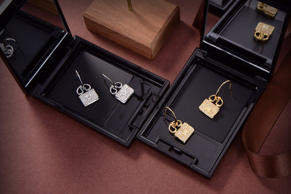 [Triumph Jewelry]KELLY DIAMOND EARRINGS