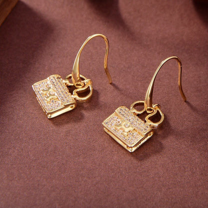 [Triumph Jewelry]KELLY DIAMOND EARRINGS