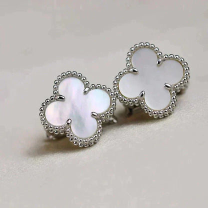 [Triumph Jewelry]CLOVER MEDIUM 1 MOTIFS  WHITE MOP EARRINGS SILVER