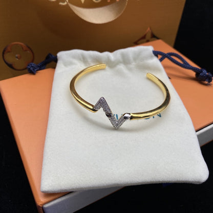 [Triumph Jewelry]VOLTE UPSITE DOWN DIAMOND GOLD OPEN BRACELET